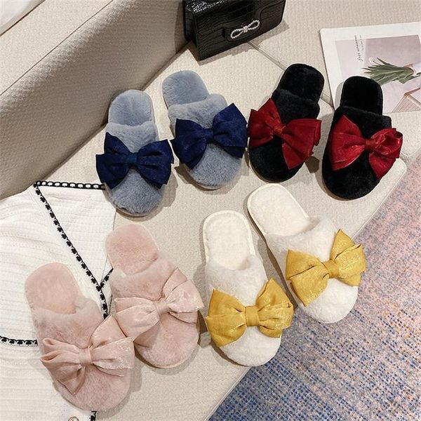 slippers fashion trend winter warm female cotton korean version cute bowknot indoor comfortable plush flat, Black
slippers fashion trend winter warm female cotton korean version cute bowknot indoor comfortable plush flat, Black