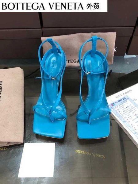 pumps men designer luxury women high heels sandals slippers mules loafers slides ballerinas sneakers dress shoes dnz9, Black;white
pumps men designer luxury women high heels sandals slippers mules loafers slides ballerinas sneakers dress shoes dnz9, Black;white
