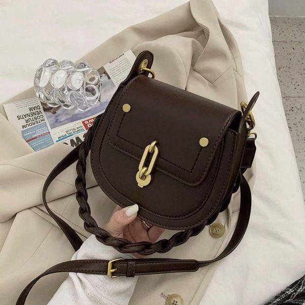 oblique satchel women bags 2021 leather saddle for crossbody shoulder bag female flap handbag and purse waist
oblique satchel women bags 2021 leather saddle for crossbody shoulder bag female flap handbag and purse waist