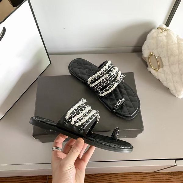 slippers high-quality pearl chain decorated open-toe sandals women leather elegant all-match fashionable shoes, Black
slippers high-quality pearl chain decorated open-toe sandals women leather elegant all-match fashionable shoes, Black