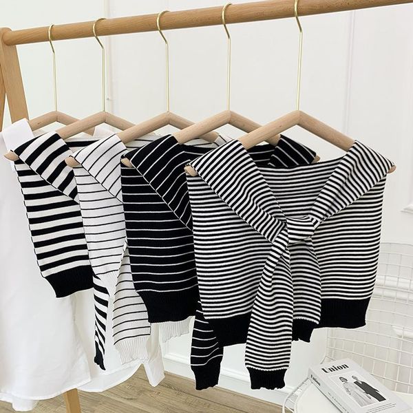 bow ties casual knitted false collar striped shirt female solid color blouse sweater neckline detachable lace-up decor, Black;gray
bow ties casual knitted false collar striped shirt female solid color blouse sweater neckline detachable lace-up decor, Black;gray