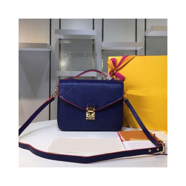 pochette handbag messenger bag metis crossbody bags genuine leather embossed old flower classic satchel handle totes removable
pochette handbag messenger bag metis crossbody bags genuine leather embossed old flower classic satchel handle totes removable