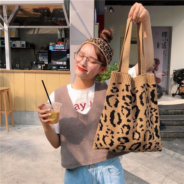 evening bags 4 colors women knitted shoulder leopard printing weave handle handbags tote ins casual wool shopping shopper
evening bags 4 colors women knitted shoulder leopard printing weave handle handbags tote ins casual wool shopping shopper