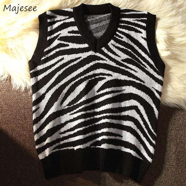 sweater vest men fall winter zebra striped thickening v-neck casual knitted harajuku jumpers fashion chic retro streetwear bf men's ves, Black;white
sweater vest men fall winter zebra striped thickening v-neck casual knitted harajuku jumpers fashion chic retro streetwear bf men's ves, Black;white