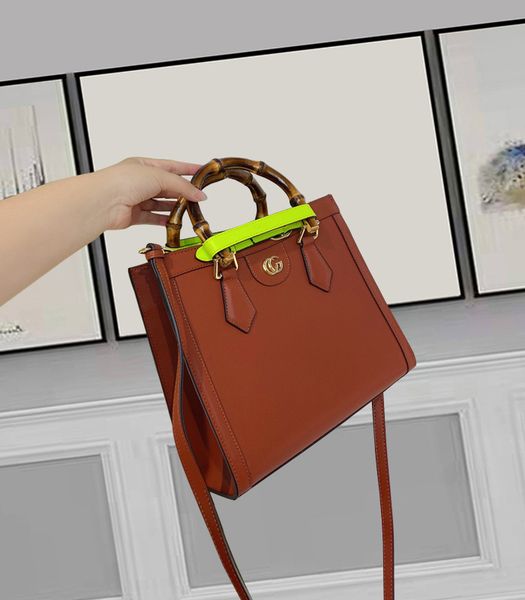 70% bags ni star same square handbag new single shoulder bag messenger mini tote bag in kind
70% bags ni star same square handbag new single shoulder bag messenger mini tote bag in kind