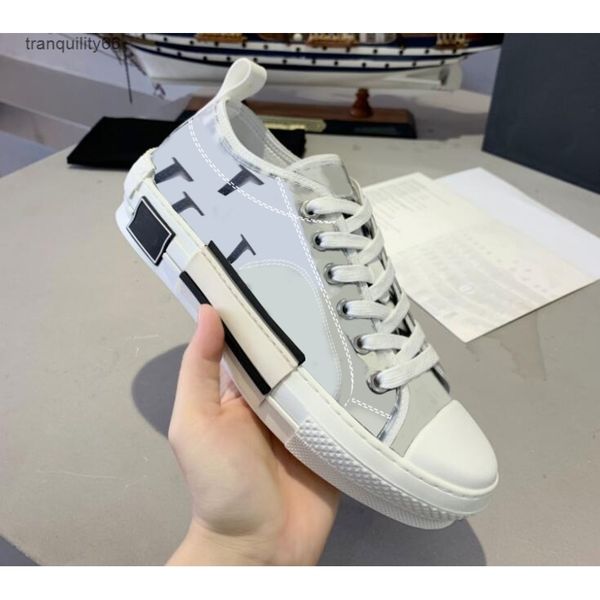 2021 b23 designer luxury shoes 19ss flowers outdoor obliques technical leather sneakers with box size 35-46
2021 b23 designer luxury shoes 19ss flowers outdoor obliques technical leather sneakers with box size 35-46