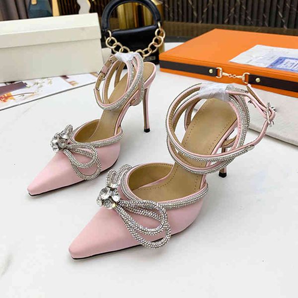 fairy silk bow high-heeled sandals stovepipe artifact fashion urban style workplace essential can be matched with 35-42 heel height, Black
fairy silk bow high-heeled sandals stovepipe artifact fashion urban style workplace essential can be matched with 35-42 heel height, Black
