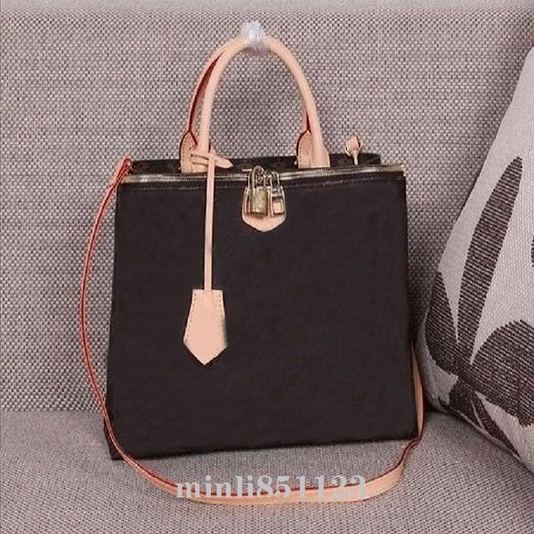 classic shoulder bag female bag handbag backpack handbag messenger bag wallet lady leather handbag
classic shoulder bag female bag handbag backpack handbag messenger bag wallet lady leather handbag