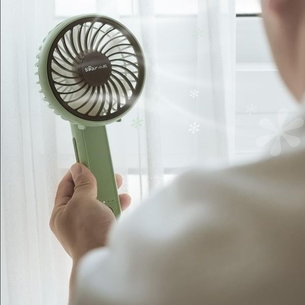 electric fans bear usb mini fan portable holder small air cooler creative home appliance deskdfs-a03m1
electric fans bear usb mini fan portable holder small air cooler creative home appliance deskdfs-a03m1