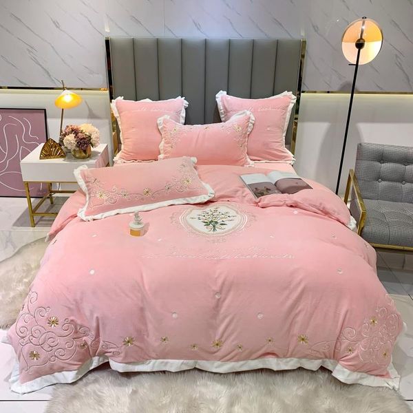 bedding sets pink double sided warm soft velvet fleece floral bouquet embroidery set king duvet cover bed sheet pillowcases
bedding sets pink double sided warm soft velvet fleece floral bouquet embroidery set king duvet cover bed sheet pillowcases