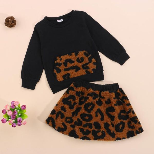 clothing sets winter autumn children leopard print clothes set girls long sleeve o-neck t-shirt with front pocket short skirt outfits 1-6y, White 
clothing sets winter autumn children leopard print clothes set girls long sleeve o-neck t-shirt with front pocket short skirt outfits 1-6y, White
