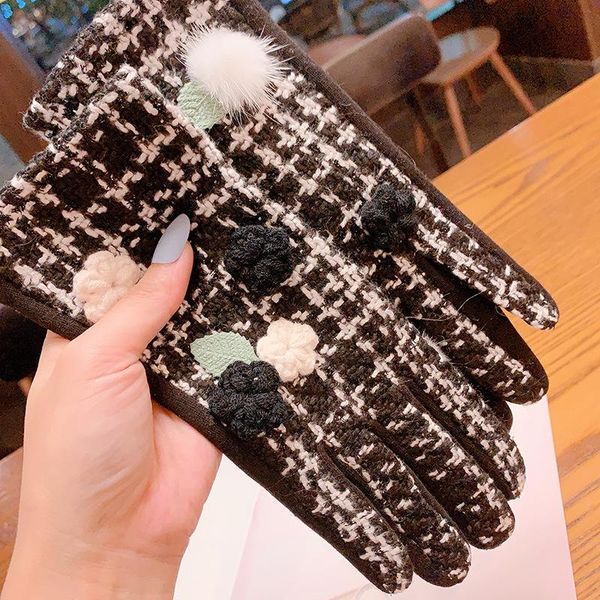 five fingers gloves korean striped cashmere wool women winter warm elegant flower mittens touch screen driving christmas gift, Blue;gray
five fingers gloves korean striped cashmere wool women winter warm elegant flower mittens touch screen driving christmas gift, Blue;gray
