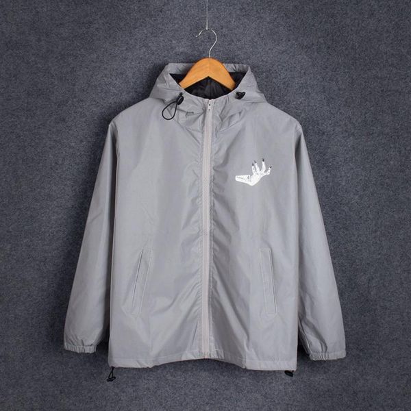 men's jackets men's full reflective jacket light hoodies women hip hop waterproof windbreaker hooded streetwear coats man oversize, Black;brown
men's jackets men's full reflective jacket light hoodies women hip hop waterproof windbreaker hooded streetwear coats man oversize, Black;brown