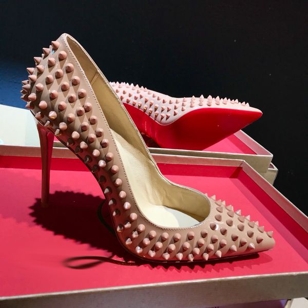 2021 good quality fashion women luxurys designers shoes designer sandals womens luxury high heels sandal dress shoess with box size 35-41 -b, Black
2021 good quality fashion women luxurys designers shoes designer sandals womens luxury high heels sandal dress shoess with box size 35-41 -b, Black