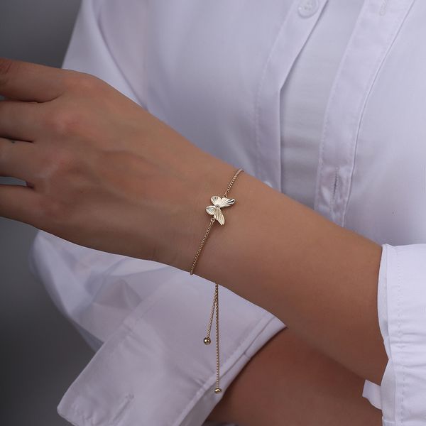 luxury designer jewelry diamond inlaid butterfly bracelet women's fashion mori bracelet, minority design hand ornaments, Golden;silver
luxury designer jewelry diamond inlaid butterfly bracelet women's fashion mori bracelet, minority design hand ornaments, Golden;silver