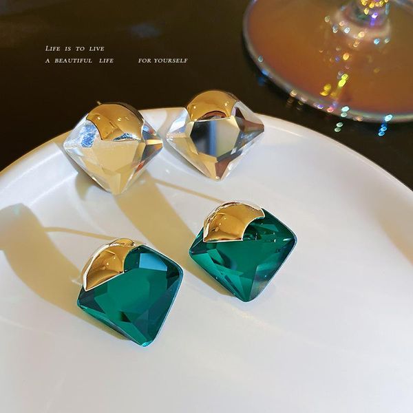 stud geometric crystal earrings korean fashion trendy personality youthful and beautiful design for women jewelry wholesale, Golden;silver
stud geometric crystal earrings korean fashion trendy personality youthful and beautiful design for women jewelry wholesale, Golden;silver