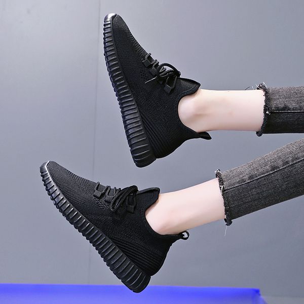 2021 arrival knit running shoes mens women sport tennis runners triple black grey pink white outdoor sneakers size 35-40 wy11-1766
2021 arrival knit running shoes mens women sport tennis runners triple black grey pink white outdoor sneakers size 35-40 wy11-1766