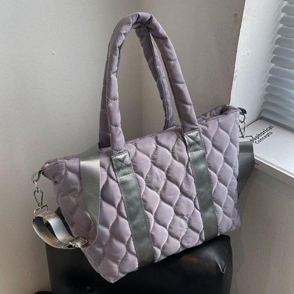 evening bags 2022 hit winter brand textured padded design duffel bag for women big totes plaid shoulder designer nylon shopper handbags
evening bags 2022 hit winter brand textured padded design duffel bag for women big totes plaid shoulder designer nylon shopper handbags