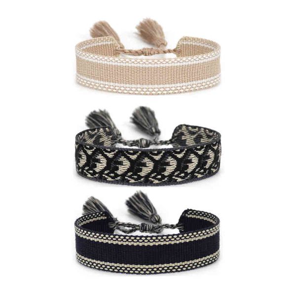 2022 friendship charm bracelet for women men adjustable embroidery tassel vintage couple braided jewelry with clear bag, Golden;silver
2022 friendship charm bracelet for women men adjustable embroidery tassel vintage couple braided jewelry with clear bag, Golden;silver