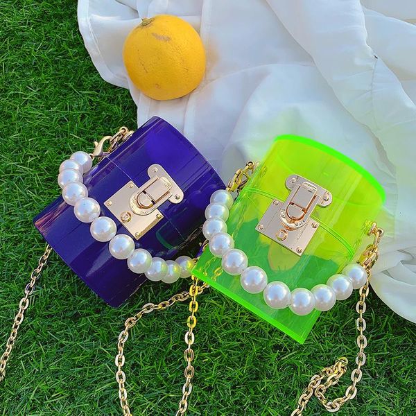 transparent mini pearl tote bag 2021 summer quality pvc women's designer chain shoulder messenger lipstick bags
transparent mini pearl tote bag 2021 summer quality pvc women's designer chain shoulder messenger lipstick bags