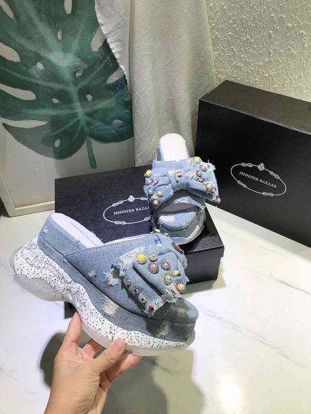 70% off wholesale flip-flops women summer denim slippers outdoor high heels platform shoes thick sole bottom bowknot slides retro sandals be, Black
70% off wholesale flip-flops women summer denim slippers outdoor high heels platform shoes thick sole bottom bowknot slides retro sandals be, Black