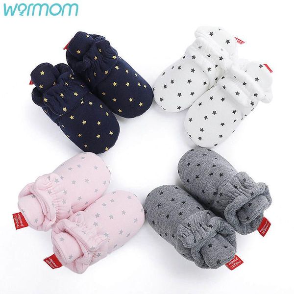 first walkers warmom born baby winter cotton shoes indoor soft bottom and velvet warm toddler for 0-1 years old
first walkers warmom born baby winter cotton shoes indoor soft bottom and velvet warm toddler for 0-1 years old