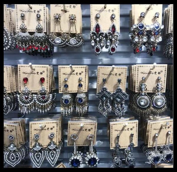 10pairs/lot mix style colors crystal fashion earrings dangle chandelier for jewelry gift craft ea21 ship, Silver
10pairs/lot mix style colors crystal fashion earrings dangle chandelier for jewelry gift craft ea21 ship, Silver