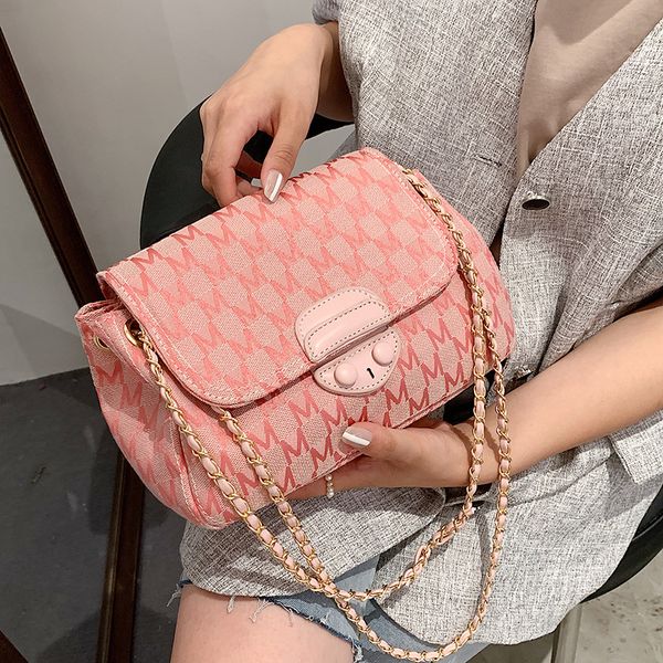 western small bag female diagonal new chain style popular one-shoulder simple square underarm casual 2021 jdibo
western small bag female diagonal new chain style popular one-shoulder simple square underarm casual 2021 jdibo