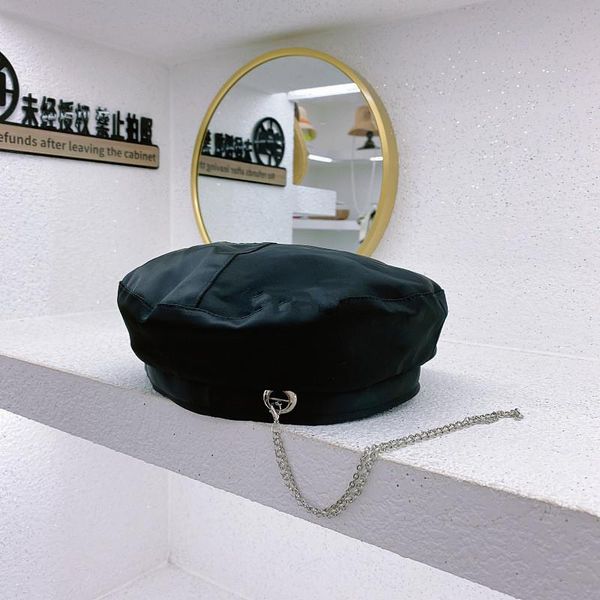 berets 202108-wei autumn fashion chain punk style satin street show beret hat men women leisure painter, Blue;gray
berets 202108-wei autumn fashion chain punk style satin street show beret hat men women leisure painter, Blue;gray