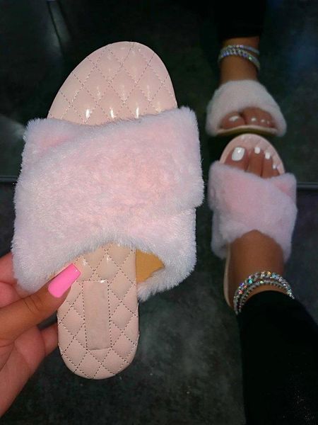 ins celebrities luxury design home slippers women flat heel faux fur pu leather non slip sole indoor slides furry shoes ladies, Black
ins celebrities luxury design home slippers women flat heel faux fur pu leather non slip sole indoor slides furry shoes ladies, Black
