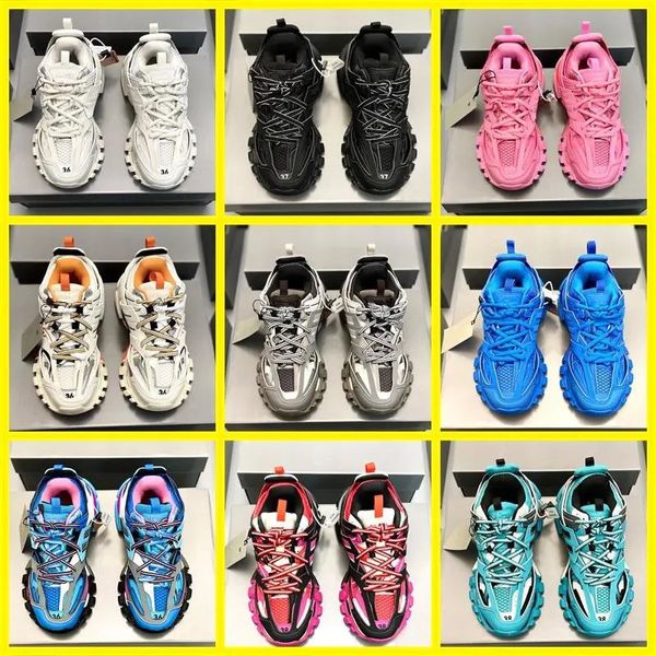 luxury brand designer women men cusual shoes track 3.0 sneakers leather trainers nylon printed 3m triple s platform fashion with box dfwegsd, Black
luxury brand designer women men cusual shoes track 3.0 sneakers leather trainers nylon printed 3m triple s platform fashion with box dfwegsd, Black