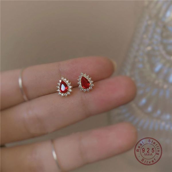 stud 925 sterling silver korean water drop crystal earrings women sweet romantic dating jewelry accessories 2021, Golden;silver
stud 925 sterling silver korean water drop crystal earrings women sweet romantic dating jewelry accessories 2021, Golden;silver