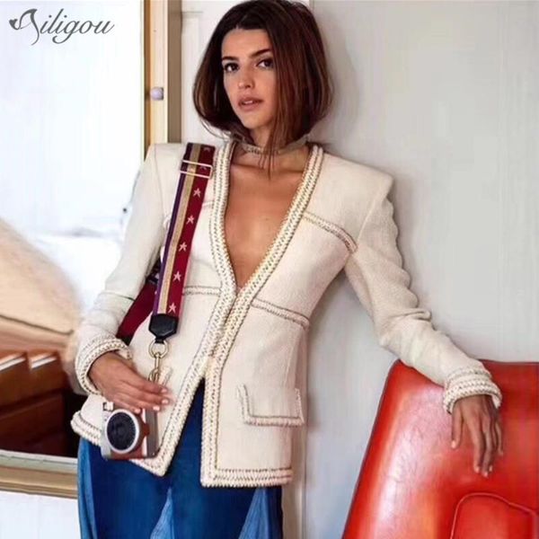 women's jackets ailigou autumn coat female 2021 elegant slim long-sleeved phnom penh v-neck formal button tweed white, Black;brown
women's jackets ailigou autumn coat female 2021 elegant slim long-sleeved phnom penh v-neck formal button tweed white, Black;brown