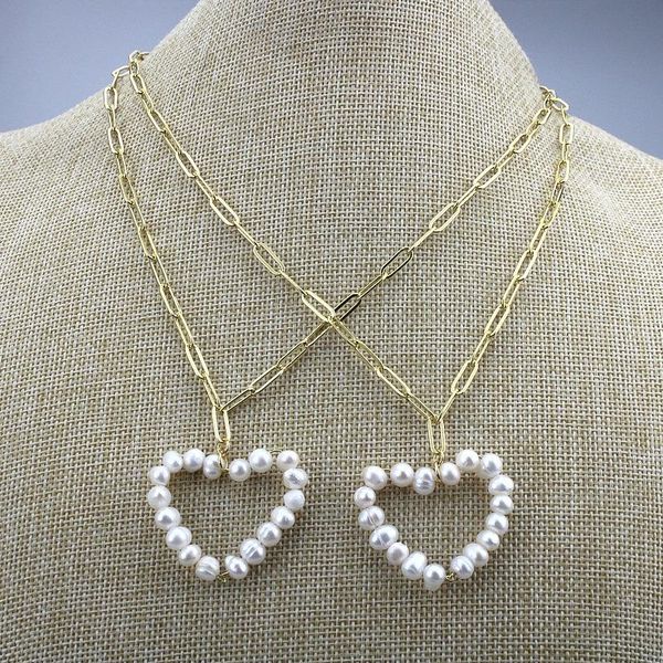 pendant necklaces 8inch 5pcs/lot design heart shape pearl necklace,freshwater component, plated chain necklace wholesale, Silver
pendant necklaces 8inch 5pcs/lot design heart shape pearl necklace,freshwater component, plated chain necklace wholesale, Silver