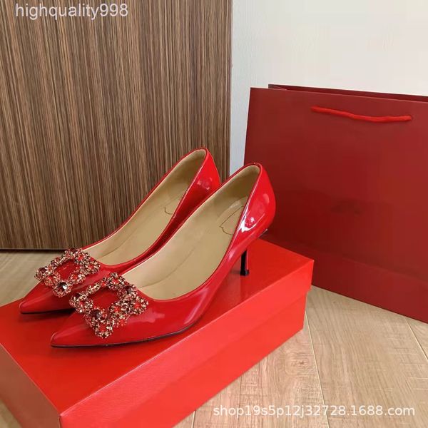 dress shoes r family wedding shoes patent leather square buckle banquet dress red high heels shallow mouth, Black
dress shoes r family wedding shoes patent leather square buckle banquet dress red high heels shallow mouth, Black