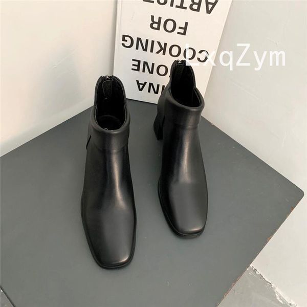 boots simple style oxskin ladies turn-over ankle easy wear commuter shoes grade all-leather square heel women, Black
boots simple style oxskin ladies turn-over ankle easy wear commuter shoes grade all-leather square heel women, Black