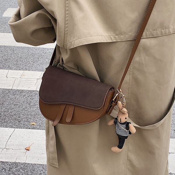 bag women's bag new autumn versatile fashion messenger advanced sense of style single shoulder armpit small square handbags
bag women's bag new autumn versatile fashion messenger advanced sense of style single shoulder armpit small square handbags