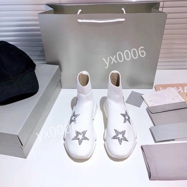2022 trainer sneaker mens designer 35-41 leather shoes trail calfskin luxurys vintage runner trainers mans flats skate rubber outsole casual, Red;white
2022 trainer sneaker mens designer 35-41 leather shoes trail calfskin luxurys vintage runner trainers mans flats skate rubber outsole casual, Red;white
