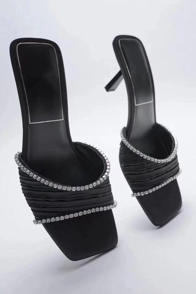 slippers shoes rubber flip flops heels slides slipers women female mule beige heeled sandals fashion square toe hawaiian high 20, Black
slippers shoes rubber flip flops heels slides slipers women female mule beige heeled sandals fashion square toe hawaiian high 20, Black