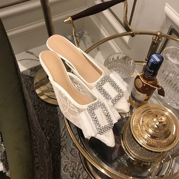 2021 kitten heel rhinestone women mules pointed toe heels shoes women elegant lace wedding shoes for 1, Black
2021 kitten heel rhinestone women mules pointed toe heels shoes women elegant lace wedding shoes for 1, Black