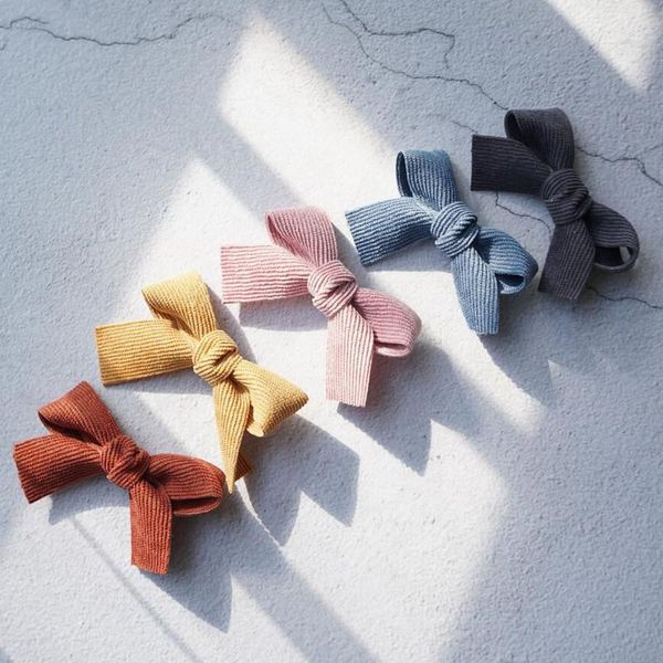 4pcs velvet bow hairpins girl' lovely fashion hair clips women's korea accessories hairgrips children's head wear, Slivery;white
4pcs velvet bow hairpins girl' lovely fashion hair clips women's korea accessories hairgrips children's head wear, Slivery;white
