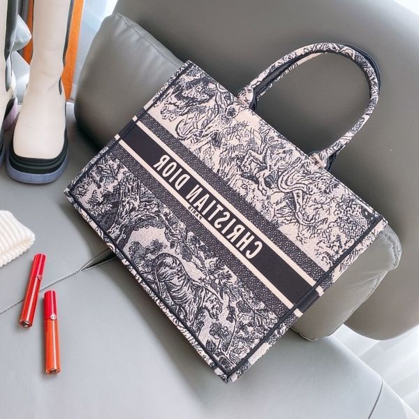 casual handbag di2021 d dice and versatile fashion yang ying's same portable one shoulder women's bag totel5c2
casual handbag di2021 d dice and versatile fashion yang ying's same portable one shoulder women's bag totel5c2