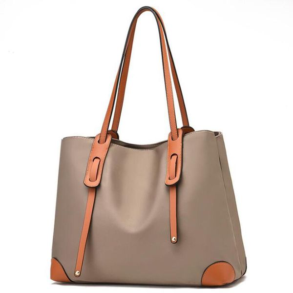 senior women's short handbag, oxford waterproof, large capacity, shoulder shopping bag, 2021 bags
senior women's short handbag, oxford waterproof, large capacity, shoulder shopping bag, 2021 bags