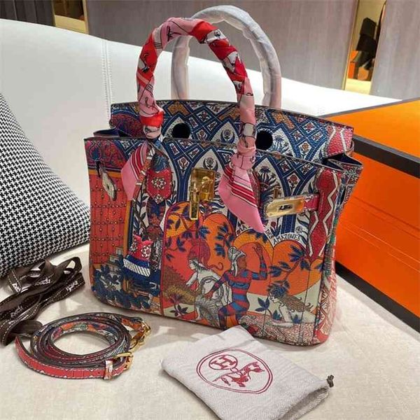 wholesale style women's canvas woven leisure bag national retro portable travel messenger luxuryss designerss yw
wholesale style women's canvas woven leisure bag national retro portable travel messenger luxuryss designerss yw