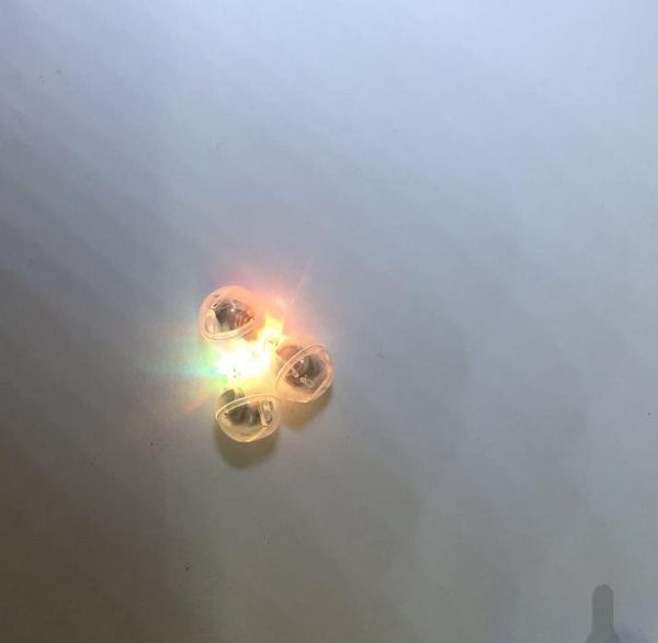 2021 small round led balloon 7 colorful lights small candy spacer balloon round lights, Golden;white 
2021 small round led balloon 7 colorful lights small candy spacer balloon round lights, Golden;white