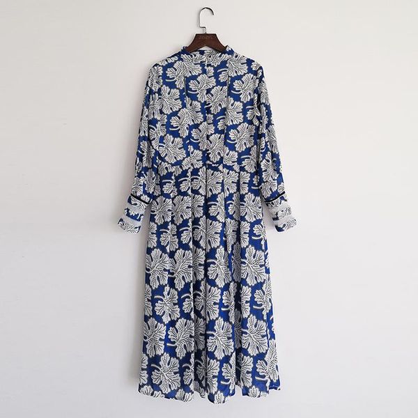 casual dresses summer spring runway fashion women blue white leaves print embroidery hollow out midi elegant dress, Black;gray
casual dresses summer spring runway fashion women blue white leaves print embroidery hollow out midi elegant dress, Black;gray