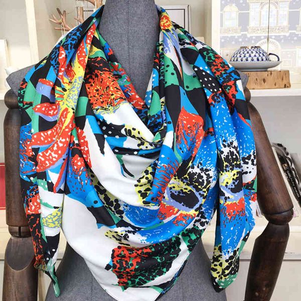 luxury brand design floral printed square 130*130cm twill silk scarf women kerchief scarves for ladies summer shawls, Blue;gray
luxury brand design floral printed square 130*130cm twill silk scarf women kerchief scarves for ladies summer shawls, Blue;gray