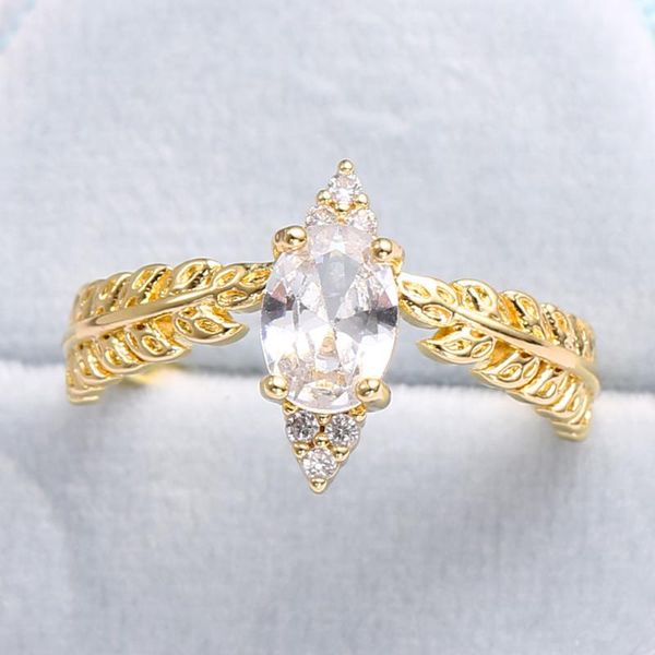 cluster rings fashion trendy moonstone ring geometric jewelry ladies rose gold color engagement female wedding, Golden;silver
cluster rings fashion trendy moonstone ring geometric jewelry ladies rose gold color engagement female wedding, Golden;silver