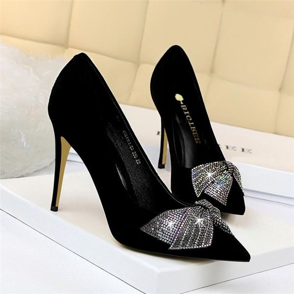 dress shoes women pumps fashion rhinestone knots high heel lady crystal black red heels pointed toe plus size party
dress shoes women pumps fashion rhinestone knots high heel lady crystal black red heels pointed toe plus size party