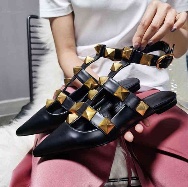 dress shoes luxury brand v women slippers designer rivets genuine leather slipper flat sandals 35-43 29ve, Black
dress shoes luxury brand v women slippers designer rivets genuine leather slipper flat sandals 35-43 29ve, Black